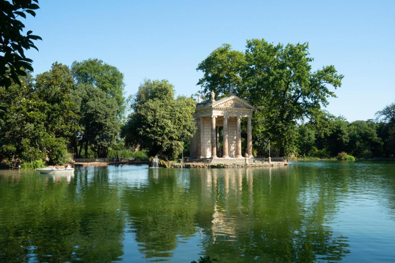 Giardino Del Lago Rome